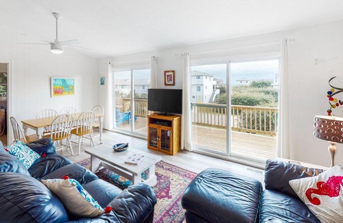 Kitty Hawk House | Cozy Cottage in Kitty Hawk