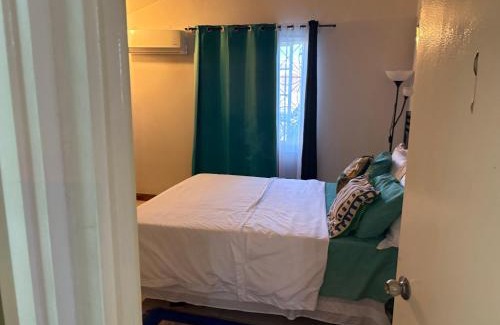 Silver Sands Apartment | Cozy Cottage in Paradise