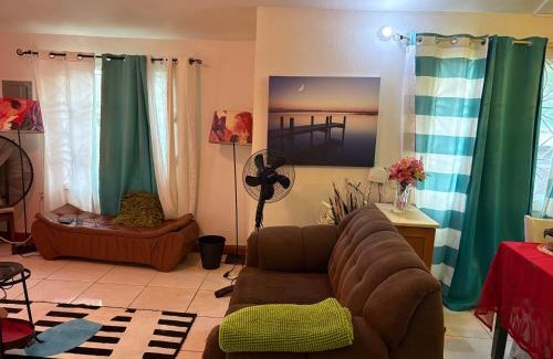 Silver Sands Apartment | Cozy Cottage in Paradise