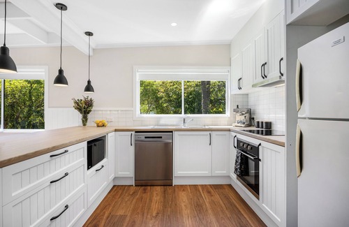 Warburton Cottage | Cozy cottage in quiet cul-de-sac, newly renovated, in beautiful Warburton
