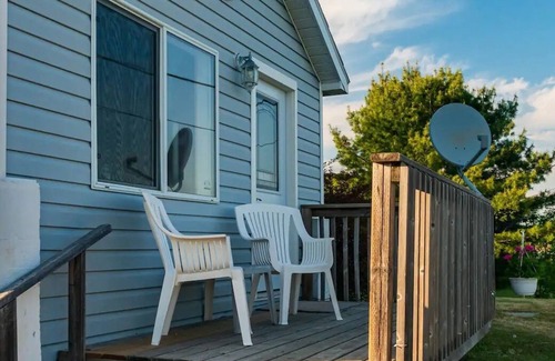 Britt House | Cozy cottage in the heart of Britt