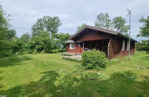 Ristinge House | Cozy cottage on a nature plot, with a bathroom and oven