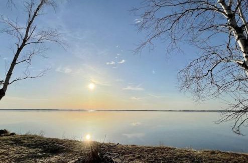 Manistique House | Cozy Cottage on Indian Lake with AC