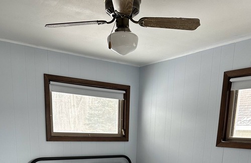 Shawano Cottage | Cozy Cottage on Shawano Lake
