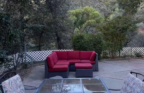 Sedona Shadows Cottage | Cozy cottage on the creek