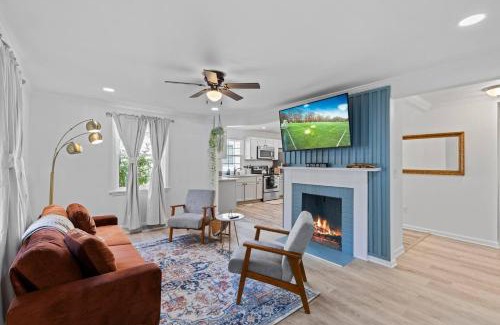 Durham House | Cozy Cottage retreat minutes to Duke|RDU|Downtown