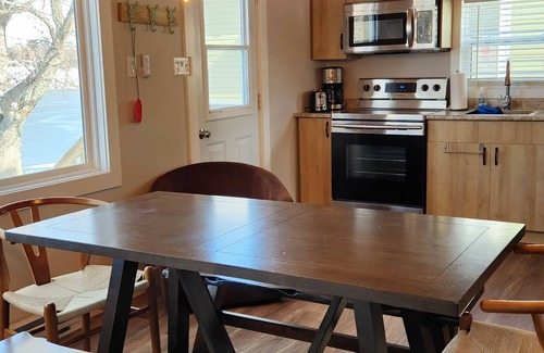Chance Harbour Cottage | Cozy Cottage right on Chance Harbour