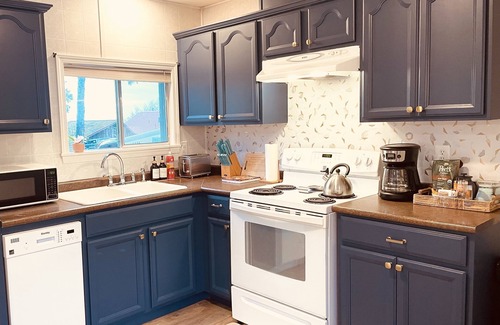 Port Angeles House | Cozy Cottage with hot tub, firepit, mountain and water view, pets welcome