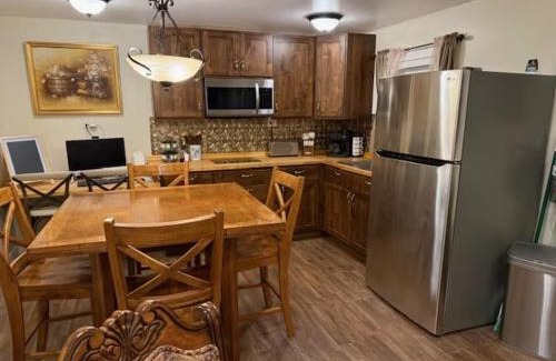 Fredonia House | Cozy Country Easy Peasy