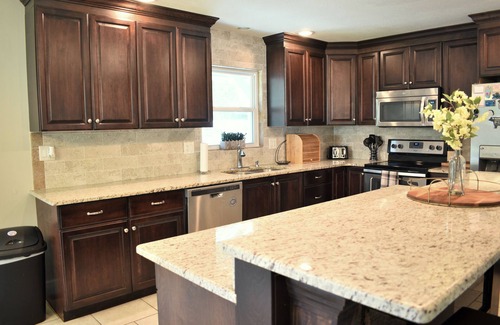Glenwood House | Cozy country home in North Deland. Close to historic downtown!