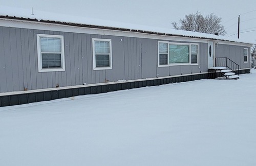 Shallowater House | Cozy Country Living, just outside the city of Lubbock.