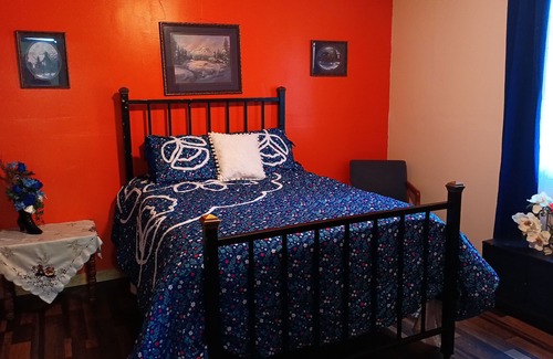 Kingston Other | Cozy Country Rustic Retreat! Relax or enjoy the Great Outdoors!