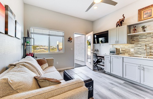 Apache Junction Apartment | Cozy Couple's Retreat w/Views in Apache Junction