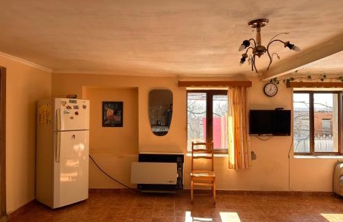 Kutaisi Apartment | Cozy Cove