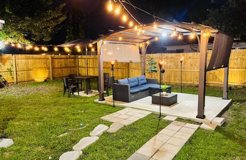 Miramar House | Cozy Cute House By Guitar Hotel