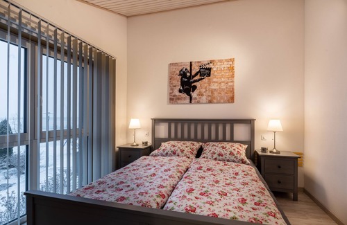 Ingoldingen Apartment | Cozy vacation apartment with panoramic views