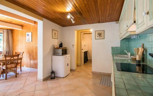 Millau Apartment | Cozy Dourbie terrasse fibre tv parking