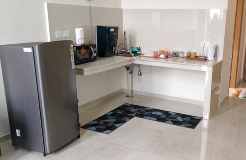 Gurugram Apartment | Cozy Duplex Loft with WiFi and AC in amazing Gurugram