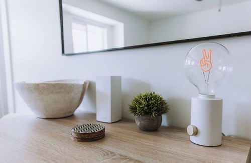 Sunset Heights House | Cozy Duplex, Speedy WiFi, Modern Kitchen