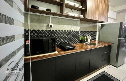 Taman Cempaka Apartment | Cozy Duplex Studio near Kuala Lumpur next to LRT Train Station