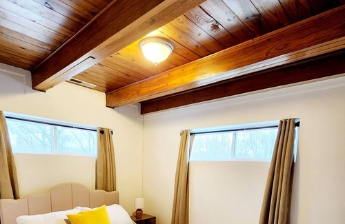Danville Apartment | Cozy Duplex