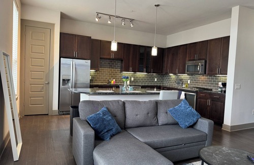 East Downtown Houston Apartment | Cozy EADO King Bed Apartment