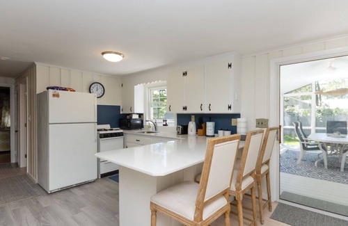 East Falmouth Cottage | Cozy East Falmouth Cottage on the Seacoast Shores