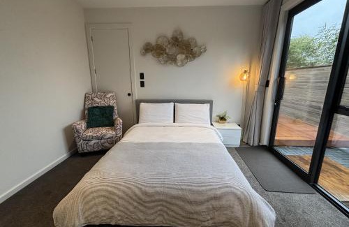 Long Bay House | Cozy Ensuite