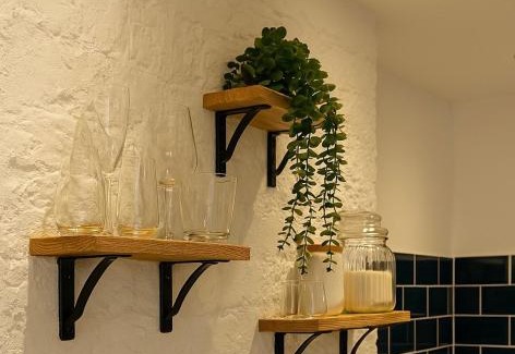 Limehouse Apartment | Cozy Entire Flat In Canary W Hot Tub