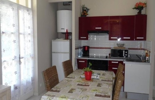 Amelie-les-Bains-Palalda Apartment | Cozy F2 Apartment with Balcony in Amélie-les-Bains Center, 4 Guests, Near Spa, Pet-Friendly