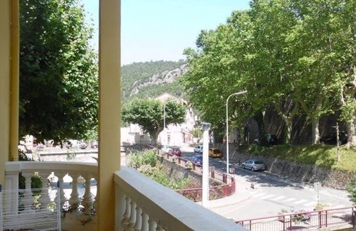 Amelie-les-Bains-Palalda Apartment | Cozy F2 Apartment with Balcony in Amélie-les-Bains Center, 4 Guests, Near Spa, Pet-Friendly