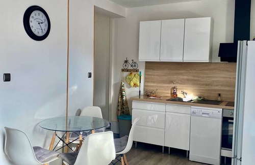 Amelie-les-Bains-Palalda Apartment | Cozy F2 Apartment with Terrace, Parking, WiFi - Close to Thermal Baths and Town Center