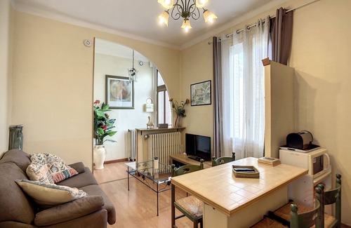 Lamalou-les-Bains Apartment | Cozy F2 Apartment with Terrace near Thermal Baths in Lamalou-les-Bains