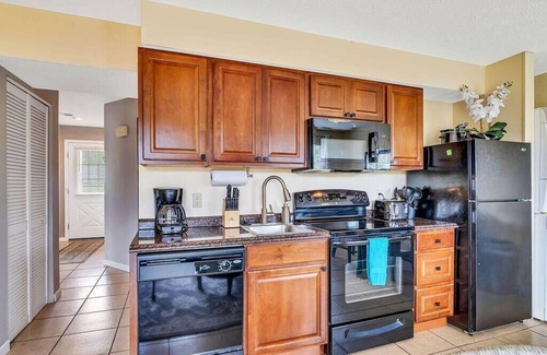 Table Rock Condo | Cozy Family Condo with Marina In Branson MO