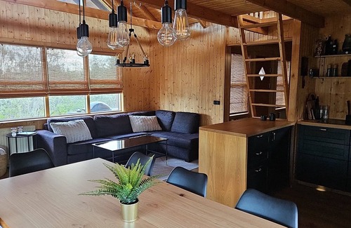 Blaskogabyggd Cottage | Cozy family cottage in Úthlíð near Golden Circle
