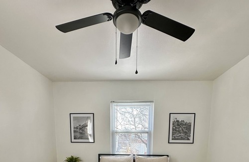 Cheviot House | Cozy family home , 10 minutes from Downtown Cincinnati
