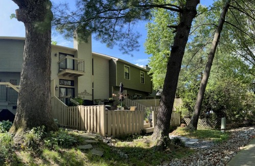 Cape Saint Claire House | Cozy family-home in the woods, 10 min to Naval Academy!