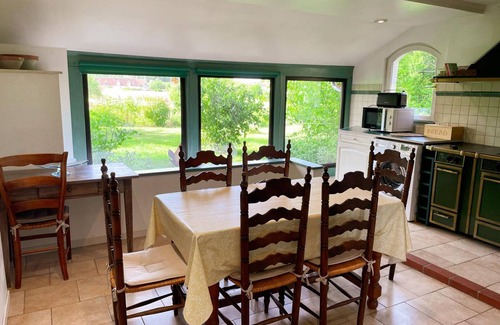 Chateauvieux Cottage | Cozy Family Home Near Beauval Zoo - Garden, Fireplace, All-Inclusive!