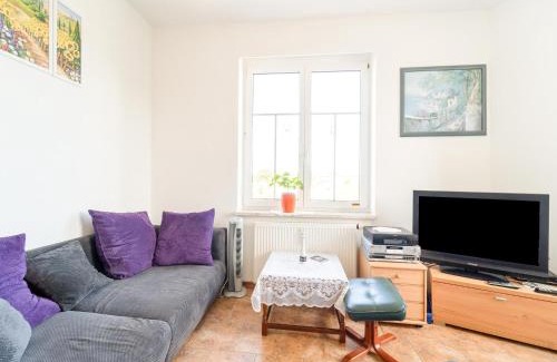 Petersberg Apartment | Cozy Family Stay in Petersberg, cleaning included