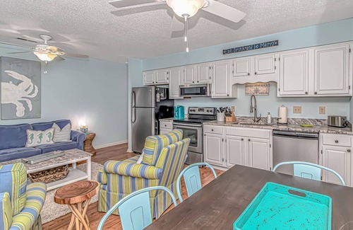 North Myrtle Beach Condo | Cozy, family friendly, 2BR/2BA in Cherry Grove steps to the beach.