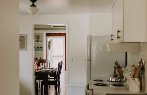 Concrete Other | Cozy Farmhouse in Mountains w/hot tub & firepit