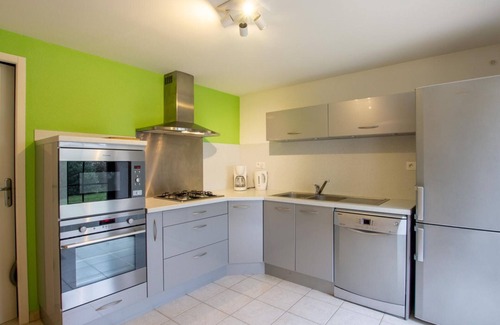 Carlux Cottage | Cozy Farmhouse Retreat: WiFi, Outdoor Fun, Near Sarlat & Lascaux