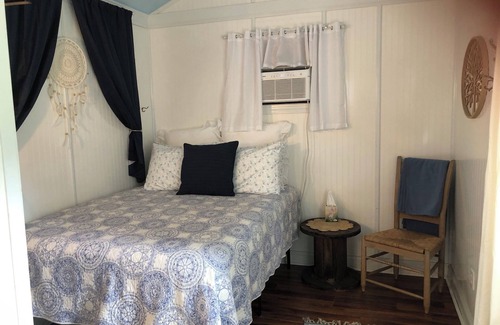 Charleston County Other | Cozy Farmhouse Suite On 10 Acres!
