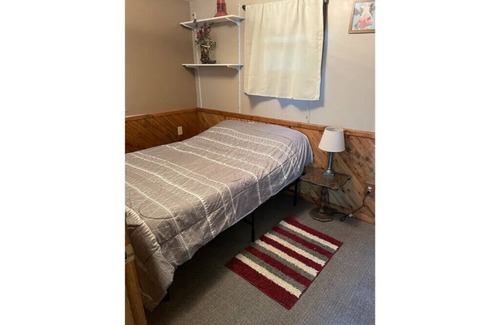 Gregory Other | Cozy Farmhouse