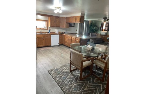 Gregory Other | Cozy Farmhouse
