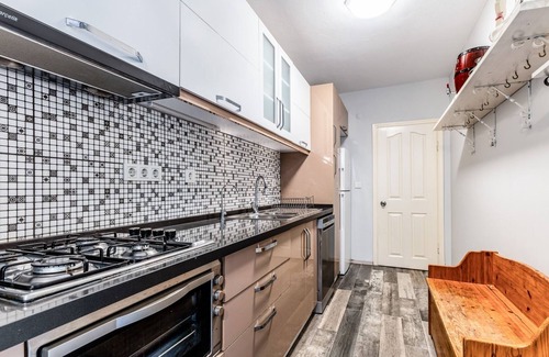 Sisli Apartment | Cozy Flat 3 min to Cevahir Shopping Mall in Sisli