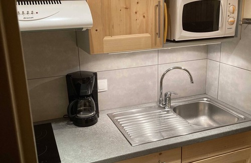 Le Grand-Bornand Apartment | Cozy flat for 3, near slopes and shuttle, private parking