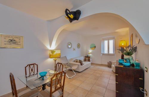Orbetello Apartment | Cozy flat in downtown Orbetello