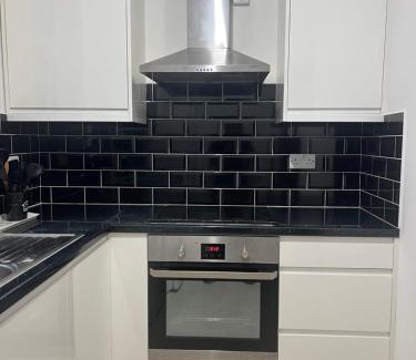 Lea Bridge Apartment | cozy flat in London