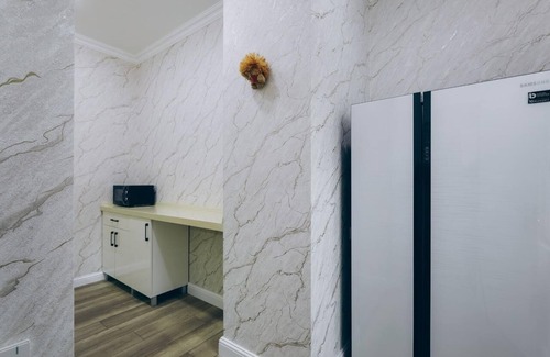 Nasimi Apartment | Cozy Flat on Nizami Balcony & Free Airport Transfer – Sleeps 3